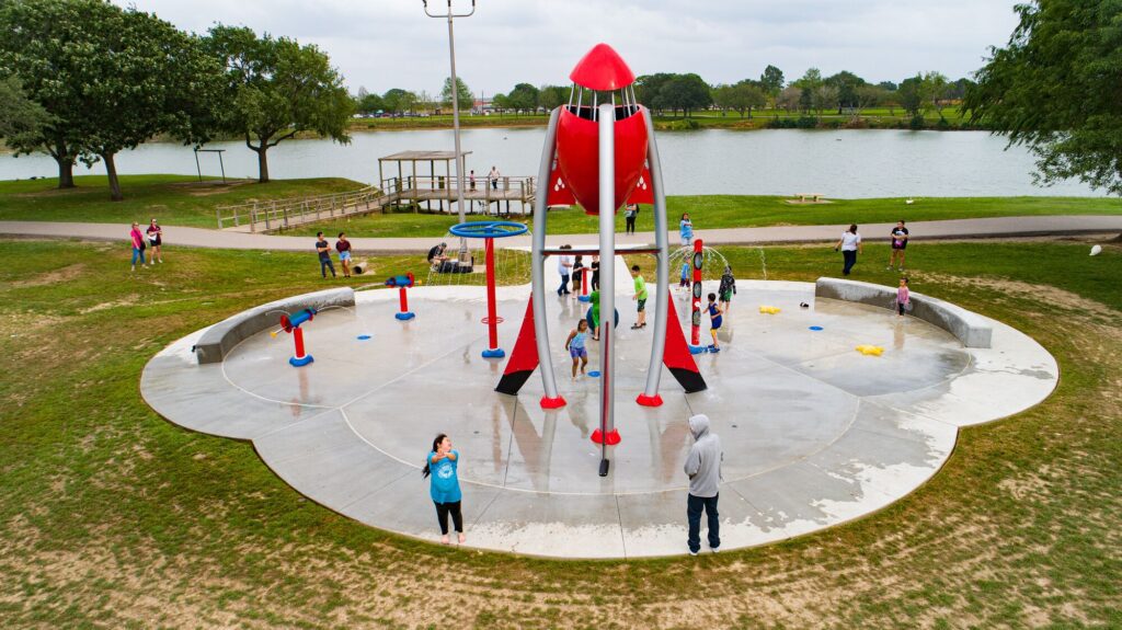 Burke Crenshaw Park Lone Star Recreation